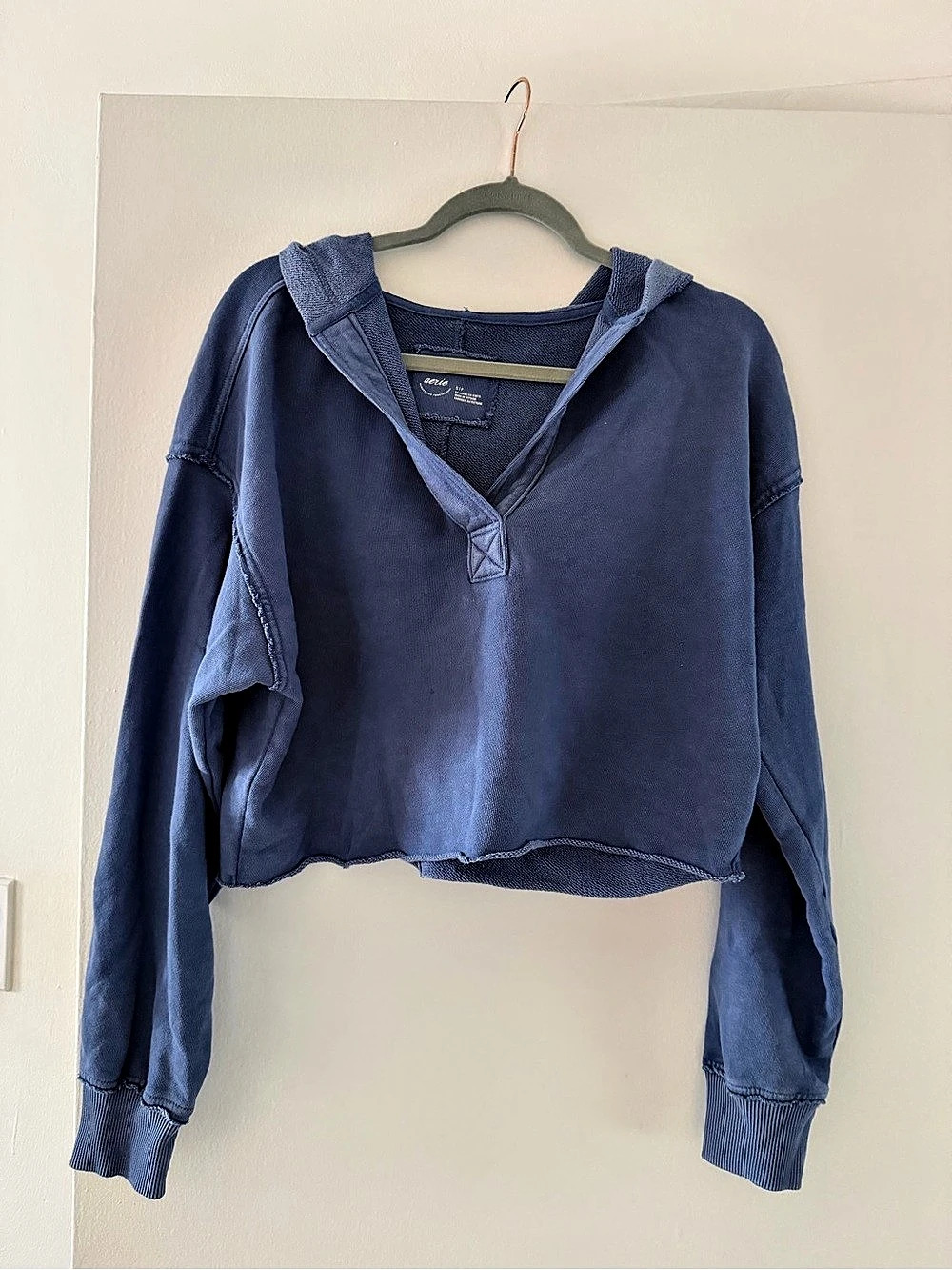 Aerie Oh Snap! Cropped Sweatshirt Blue